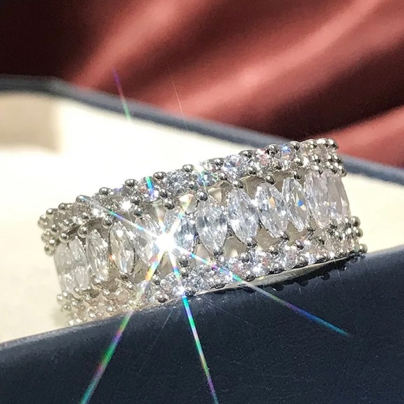 ✨SOLD OUT✨Hollow Intricate Wide Band✨ - Picture 2 of 10